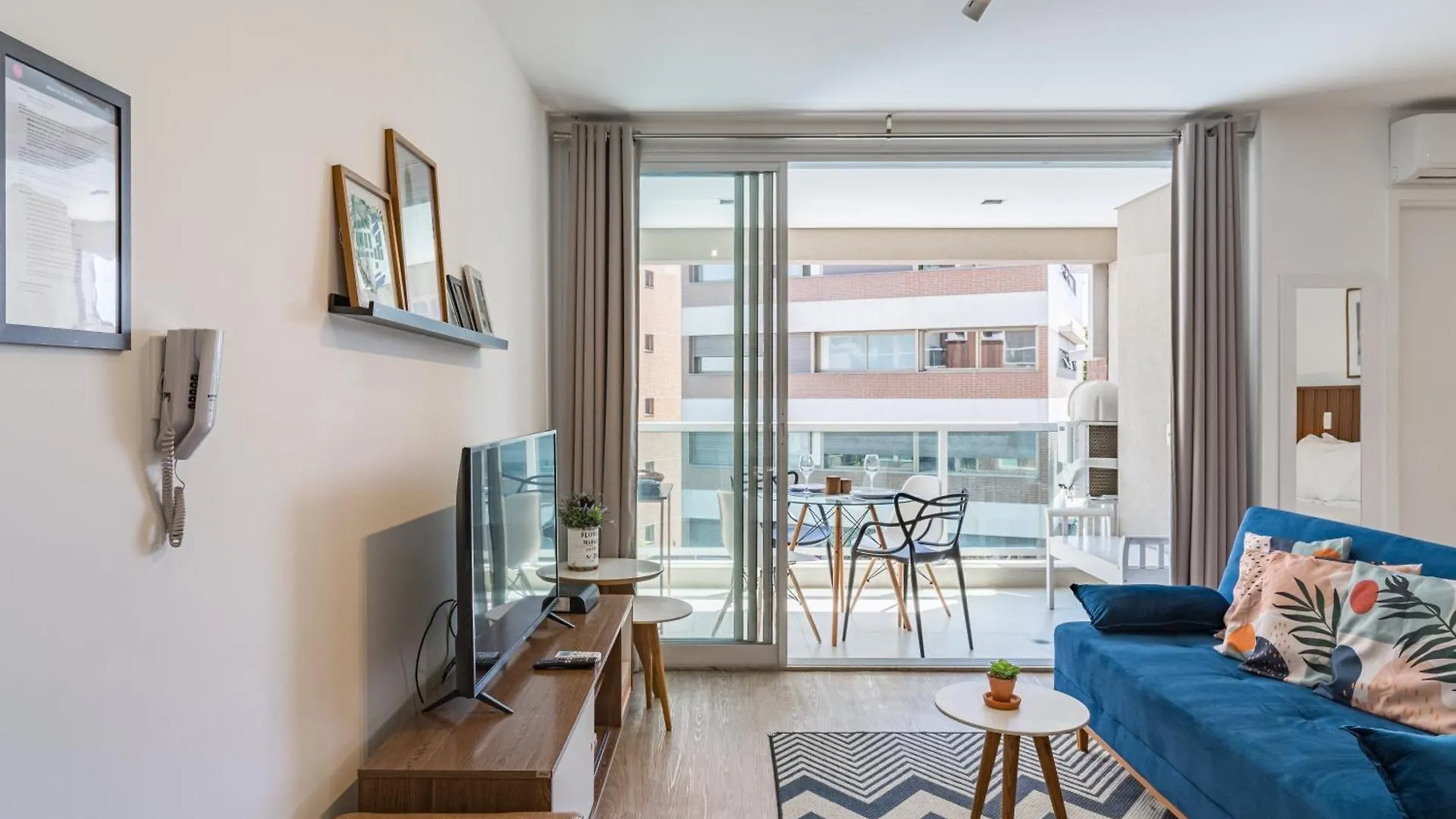 Cpm- Praca Mada By Anora Spaces Sao Paulo 0*,  Brazil